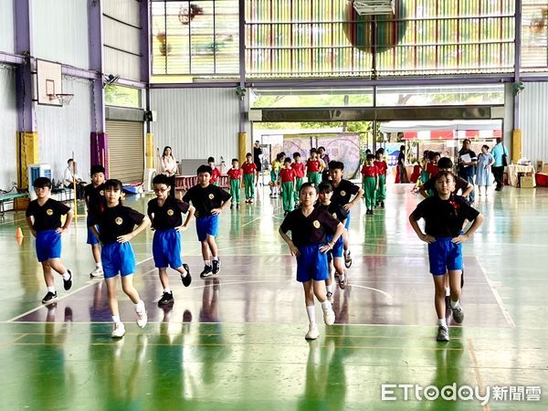 ▲▼  嘉義縣中小學學生健康操、跳繩比賽 展現活力創意  。（圖／嘉義縣政府提供）