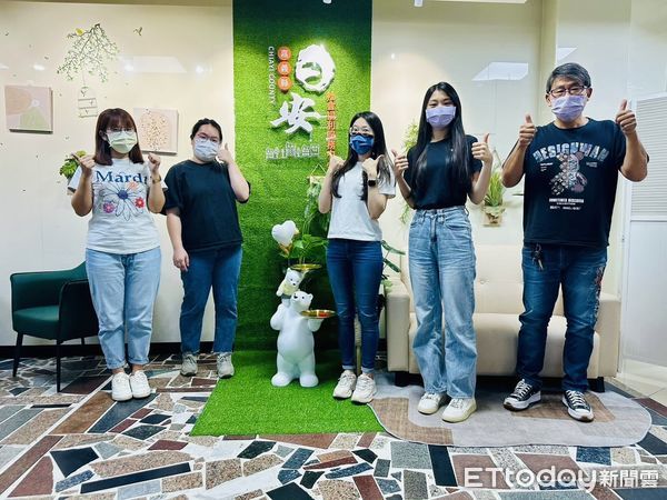 ▲▼ 嘉義縣社會局「用丹寧發聲，跳出拒絕的力量！」   。（圖／嘉義縣政府提供）