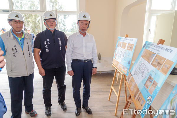 ▲▼  翁章梁視察布袋公共托嬰中心工程進度     。（圖／嘉義縣政府提供）
