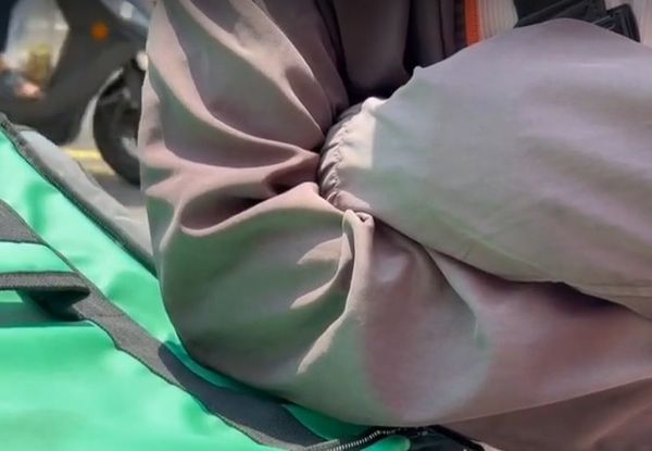 ▲台南市有民眾抱怨外送員「刁難故意不給餐」，影片曝光引發網友熱議。（圖／翻攝自社會事新聞影音，下同）