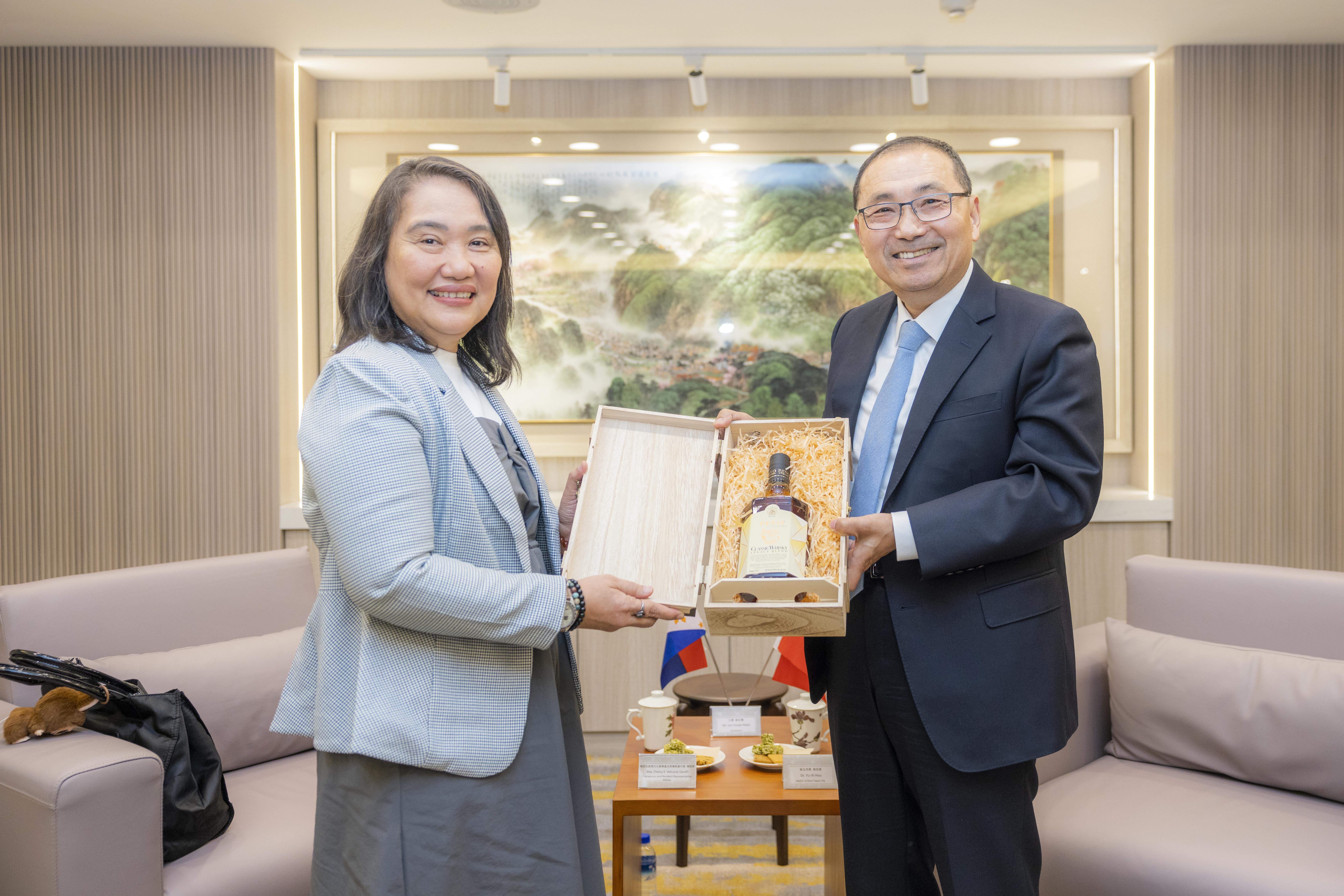 ▲馬尼拉代表葛若菲拜會新北。（圖／新北市秘書處提供）