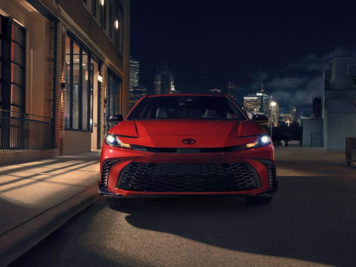 ▲新年式TOYOTA Camry北美亮相！將在今年稍晚開賣。（圖／翻攝自TOYOTA）