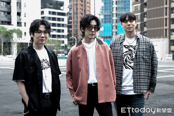 ▲▼Nell於1999年成軍，3位成員主唱金鍾完、貝斯手李正勳、吉他手李在景。（圖／記者周宸亘攝）