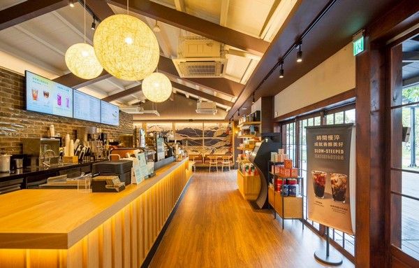 ▲大溪老城區遊客中心重新改造星巴克入駐園區