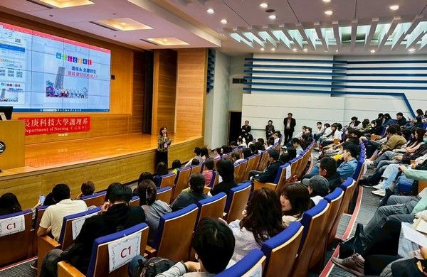 ▲長庚科大新生座談