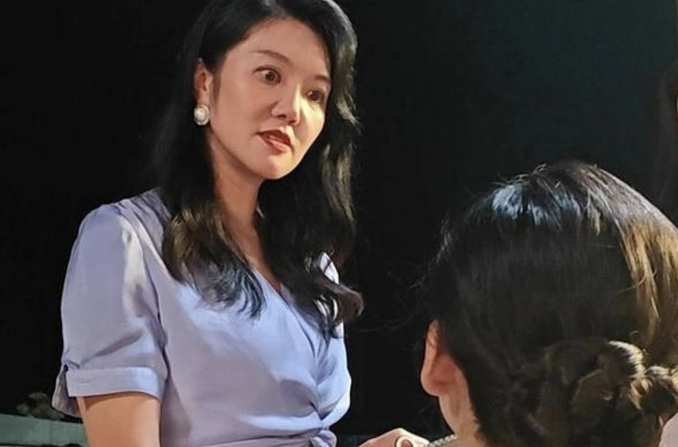 ▲羅佳欣在微短劇中扮演「惡婆婆」、「壞媽媽」成名。（圖／翻攝封面新聞）