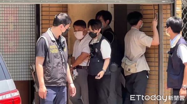 ▲台中地檢署2日突襲國民黨台中市黨部，再帶走負責輔選業務一組總幹事伍康龍。（圖／民眾提供，下同）