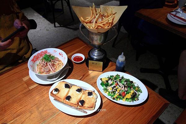 ▲▼貓下去敦北俱樂部。（圖／部落客UPSSMILE向上的微笑萍子 旅食設影授權提供）