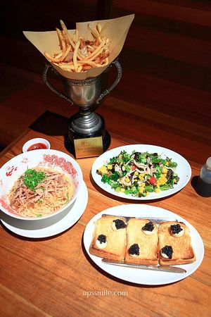 ▲▼貓下去敦北俱樂部。（圖／部落客UPSSMILE向上的微笑萍子 旅食設影授權提供）