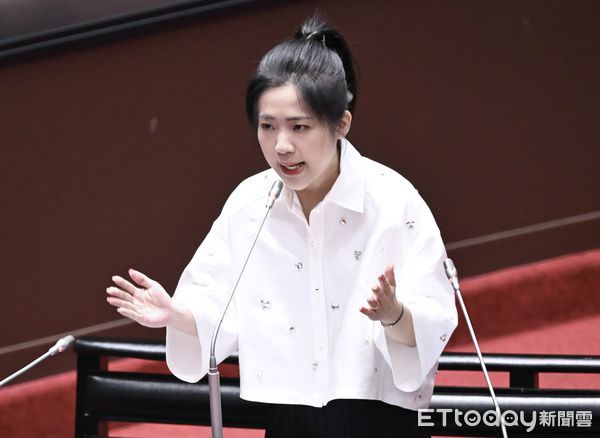 ▲▼徐巧芯 質詢  行政院長卓榮泰立法院備詢 交通組。（圖／記者屠惠剛攝）