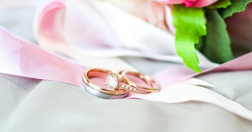 掰了20年婚姻！　她選擇「嫁給AI聊天機器人」：它給了我從未有過的高潮