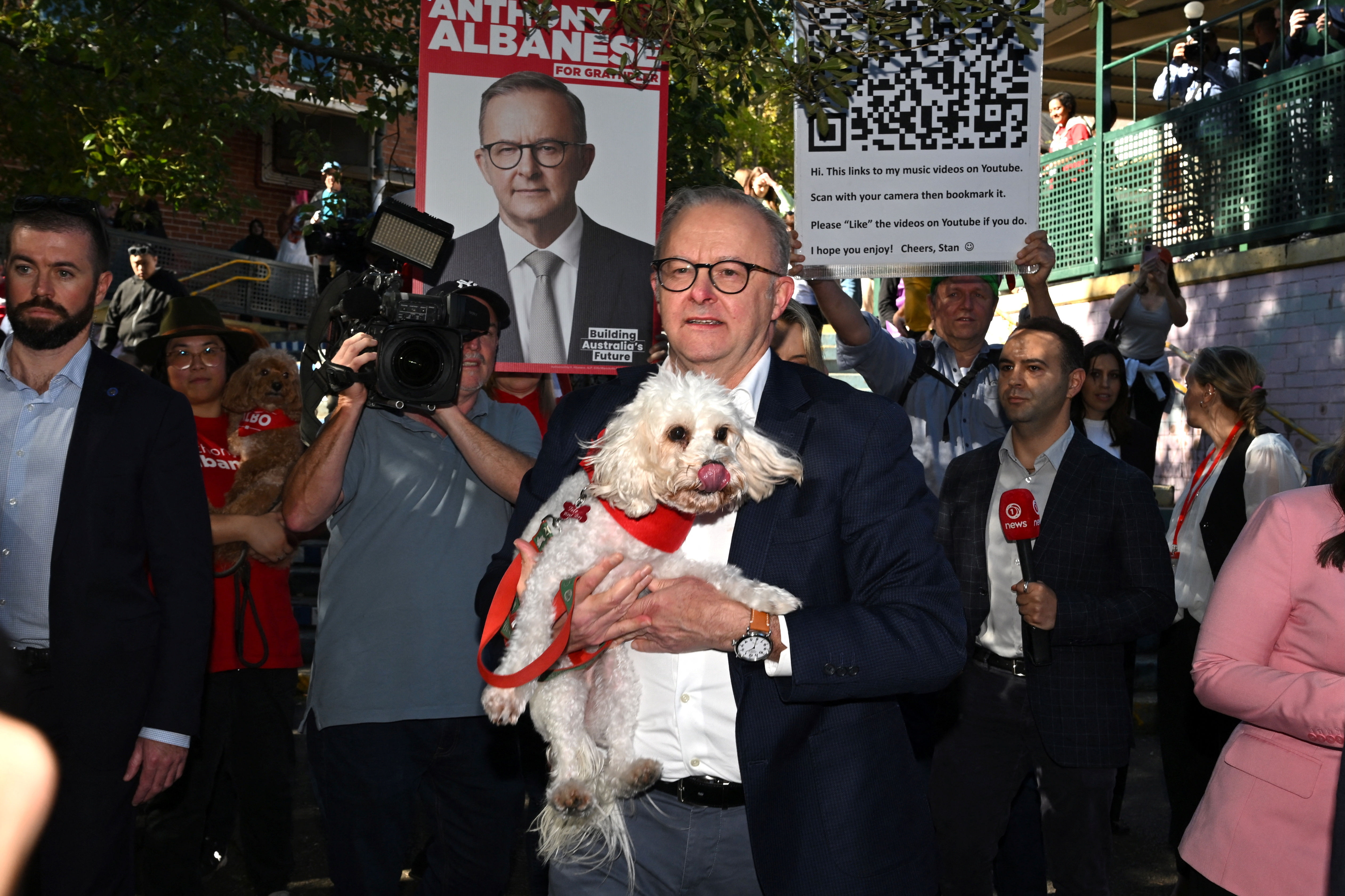 ▲▼ 澳洲3日舉行全國大選，總理艾班尼斯（Anthony Albanese）及反對派領袖達頓（Peter Dutton）前往投票。（圖／路透）