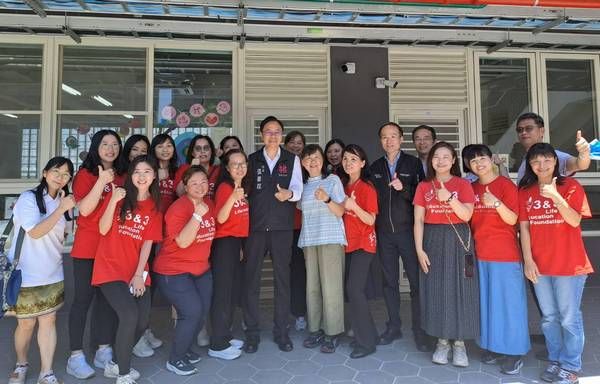 ▲張善政視察青山非營利幼兒園