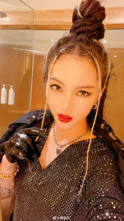 ▲畢夏分享近況。（圖／翻攝自畢夏微博）