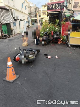 ▲琉球鄉美人路發生交通事故             。（圖／記者陳崑福翻攝）
