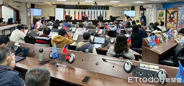 ▲基隆公車駕駛教育訓練開跑。（圖／記者郭世賢翻攝）