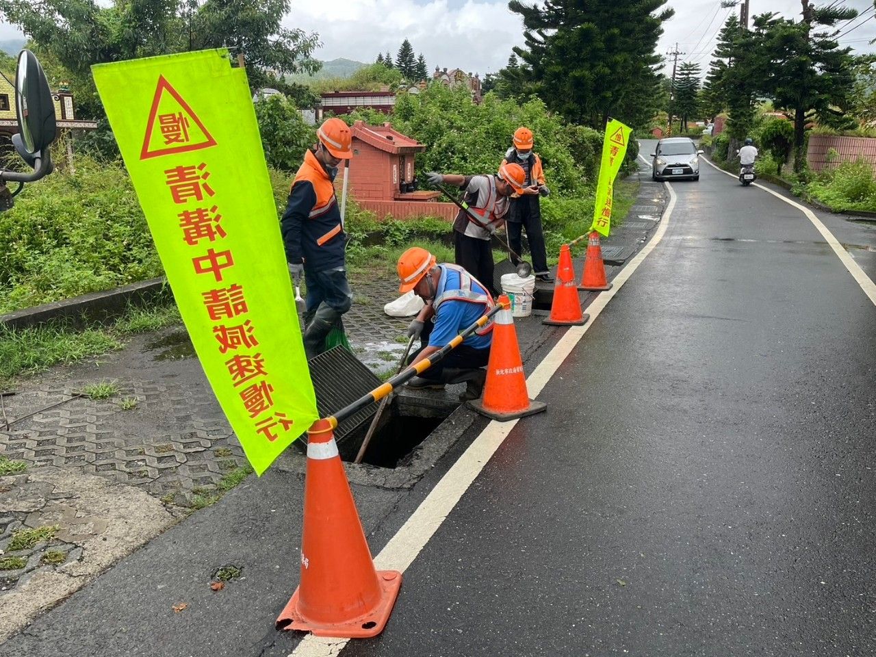 ▲新北完成273處潛勢區巡檢 清淤逾1400公噸。（圖／新北市環保局提供）