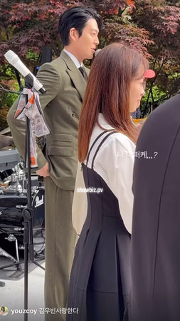 ▲▼ 金宇彬、韓志旼望向正恩惠的眼神超暖。（圖／翻攝自鄭恩惠IG）