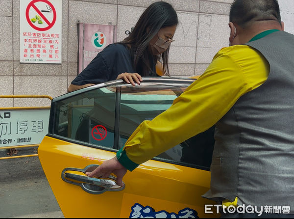 ▲「好孕行得通」提供符合資格的孕婦價值5040元產檢交通券。（圖／記者許宥孺翻攝）