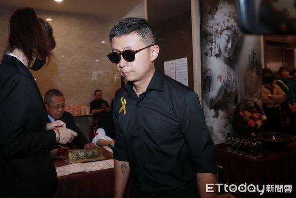 ▲▼天殘/翁芝瑩告別式-呱吉邱威傑。（圖／記者周宸亘攝）