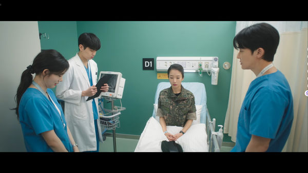 ▲李翊純、安治弘登場《機智住院醫生生活》。（圖／翻攝自NETFLIX）