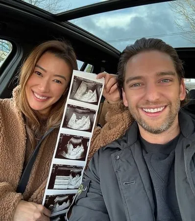 ▲謝婷婷開心宣布二胎喜訊。（圖／翻攝自謝婷婷Instagram）