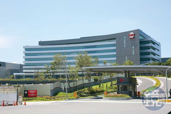 位在台南科學園區的台積電18廠，號稱全球最巨型、製造最先進製程的5奈米及3奈米生產基地，盧嫌潛入偷窺科技新貴上廁所。
