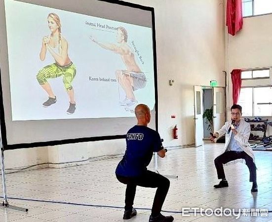 ▲陳建宏醫師分享常見骨科問題、正確姿勢與預防運動傷害，協助打火兄弟預防潛在職業傷害。（醫師陳建宏提供，下同）