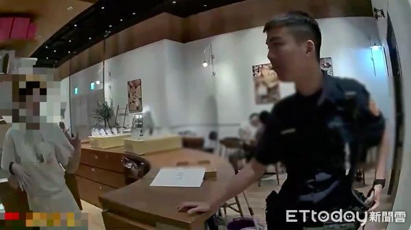 ▲▼海山派出所員警獲報到生吐司店             。（圖／記者陳以昇翻攝）