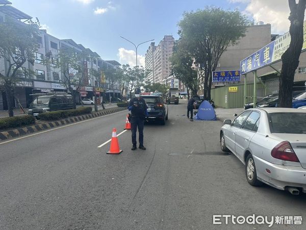 ▲▼鳳山車禍             。（圖／記者陳宏瑞翻攝）