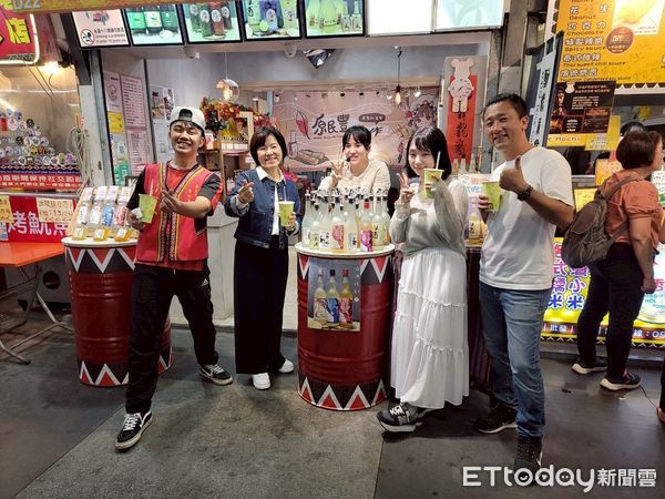 ▲▼吉安鄉長游淑貞親自迎接香港網紅Yoyo Pun團隊。（圖／吉安鄉公所提供，下同）