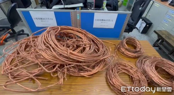 ▲▼鳳林警方攻堅共逮捕6名電纜大盜。（圖／鳯林警分局提供，下同）