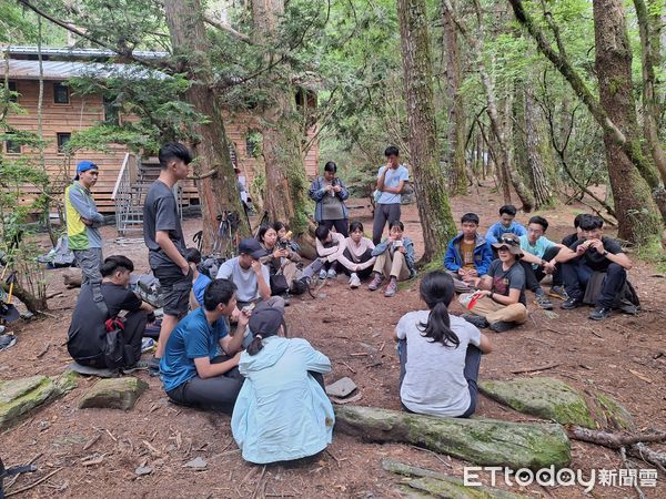 ▲「登山大神養成班」招募對山域活動有高度熱忱的青年學子，一同學習如何安全、負責任地探索山林。（圖／太管處提供，下同）
