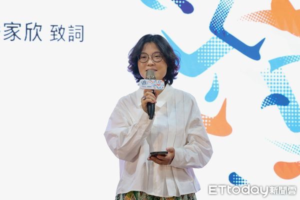 ▲台南文學季正式啟動，黃偉哲強調「乏不能乏文學」，盼激發更多市民創作熱情。（記者林東良翻攝，下同）