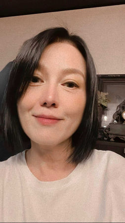 苗可麗忙於工作疏於治療，皮蛇經常反覆發作令她苦惱。（圖／翻攝自療可麗臉書）