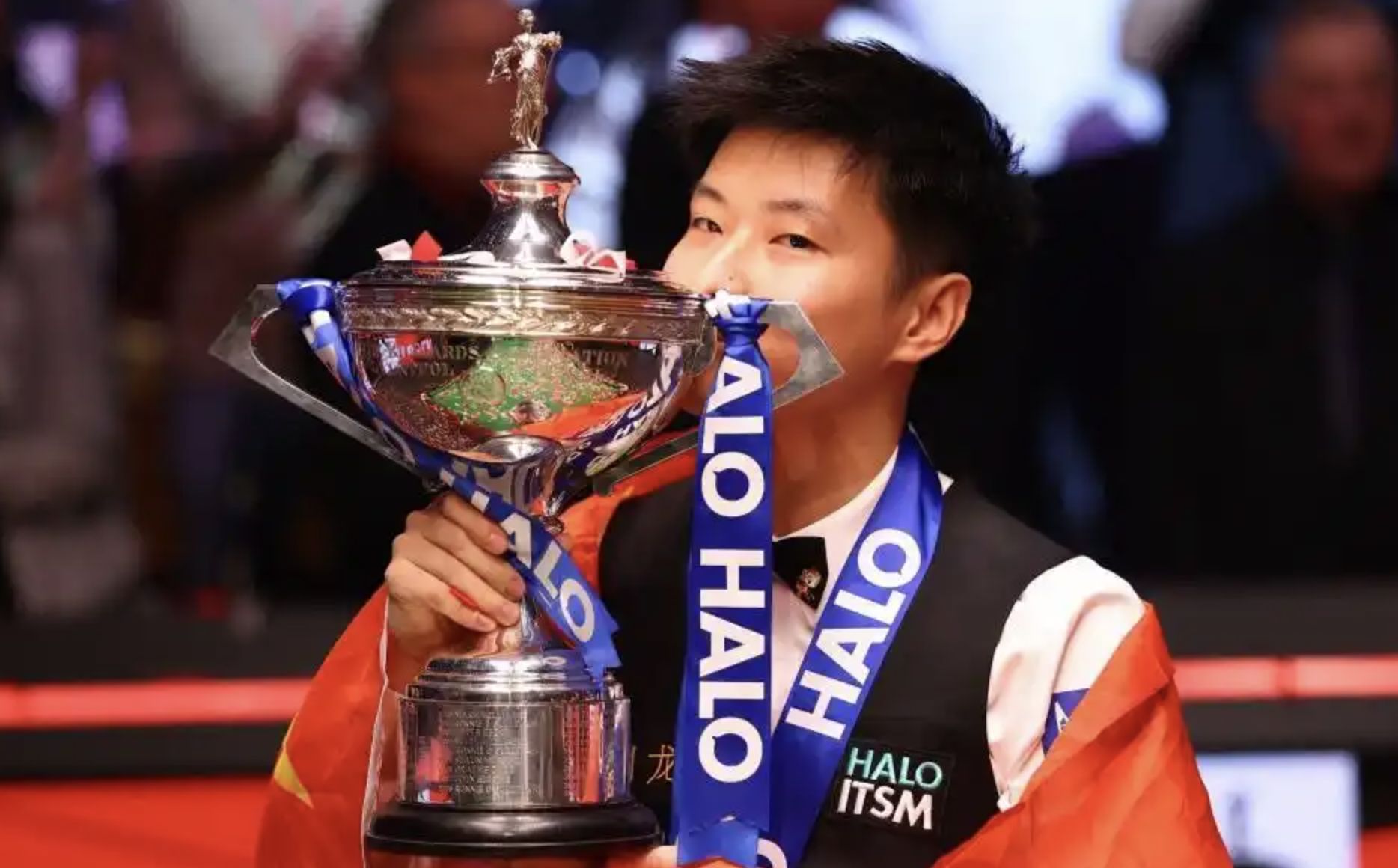 ▲28歲趙心童持外卡連9勝，逆襲奪下斯諾克世錦賽冠軍。（圖／翻攝微博）