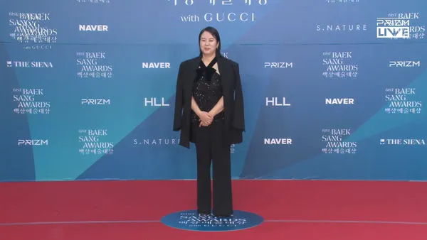 ▲▼ 百想／主持人致命失誤！叫錯「準影后」名字　《苦盡》家教母高EQ回應。（圖／翻攝自百想藝術大賞）