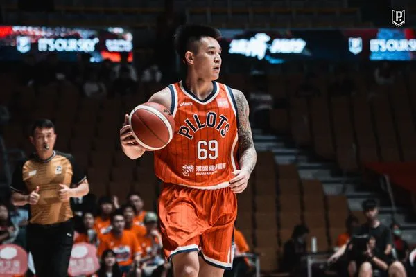 ▲領航猿盧峻翔、伯朗、丁恩迪、卡米諾斯。（圖／領航猿提供）