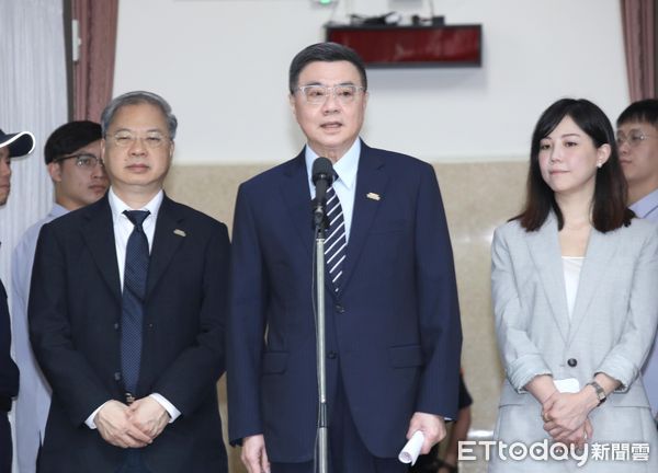 ▲▼行政院長卓榮泰立法院備詢  聯訪。（圖／記者屠惠剛攝）