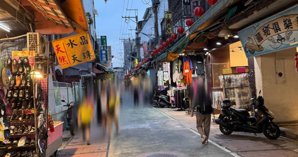 新莊廟街人潮不再！當地人嘆2大敗筆：商圈已死