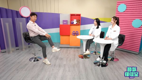 ▲侯昌明曝太太曾雅蘭旅遊時疑似因更年期情緒不穩。（圖／節目提供）