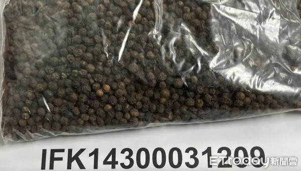 小磨坊越南進口黑胡椒出包。（圖／食藥署提供）
