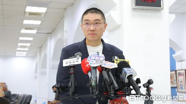 ▲基捷重大突破！全線高架段優先推動,謝國樑,侯友宜（圖／記者郭世賢翻攝）