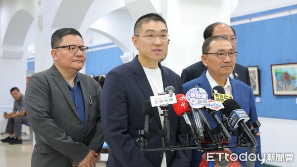 ▲基捷重大突破！全線高架段優先推動,謝國樑,侯友宜（圖／記者郭世賢翻攝）