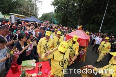他超不解「媽祖自控粉紅超跑」 可能回不來!信眾驚奇給答案