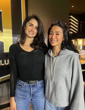 ▲李蒨蓉合照「好萊塢巨星」驚喜尖叫。（圖／翻攝自李蒨蓉臉書）