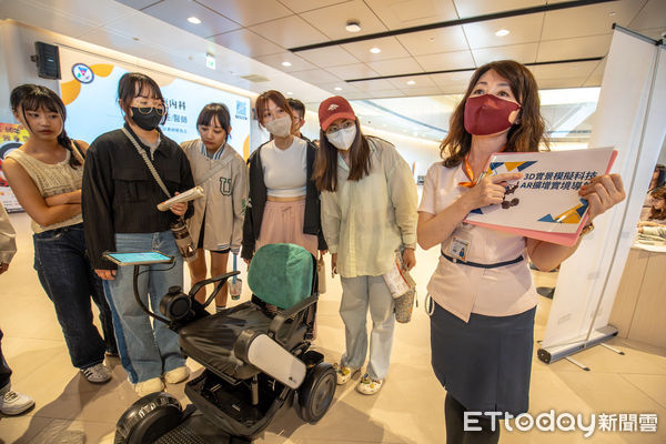 ▲嘉南藥理大學與高醫岡山醫院簽署合作備忘錄，強化產學合作與智慧醫療應用。（記者林東良翻攝，下同）