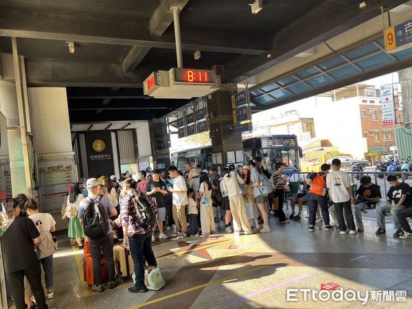 ▲▼金門5日內湧入大量人潮。（圖／記者林名揚翻攝）