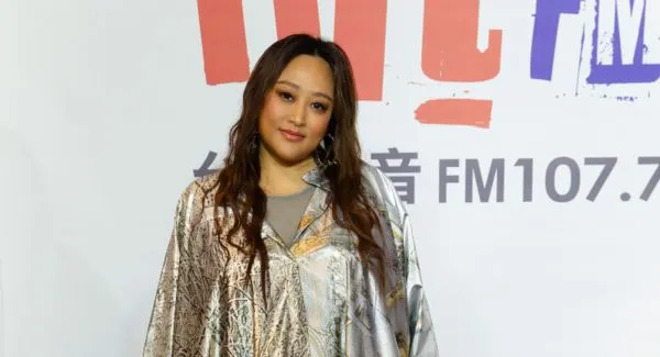 ▲▼家家推出新專輯《你給我的》。（圖／Hit Fm聯播網提供）