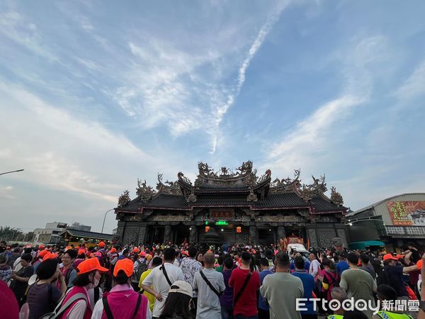 ▲白沙屯媽祖鑾駕今晚駐駕南投縣名間鄉松柏嶺受天宮。（圖／翻攝「白沙屯拱天宮」官方粉絲團）